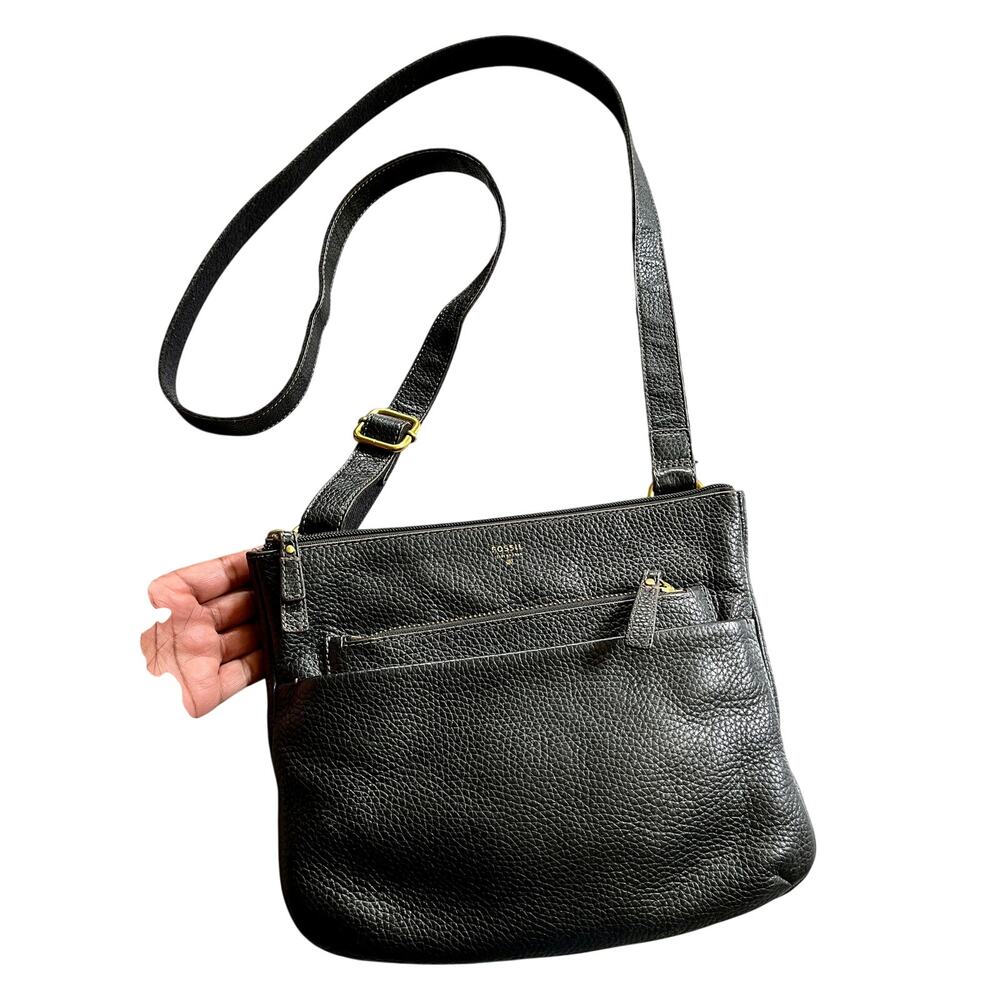 Fossil Tessa Black Leather Pebbled Crossbody Bag with Adjustable Strap